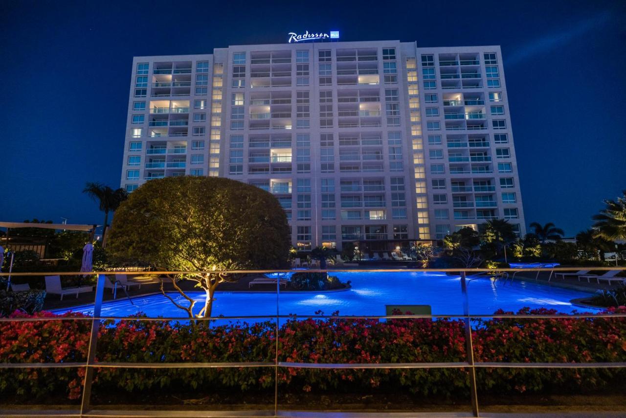 Radisson Blu Aruba Hotell Palm Beach Eksteriør bilde
