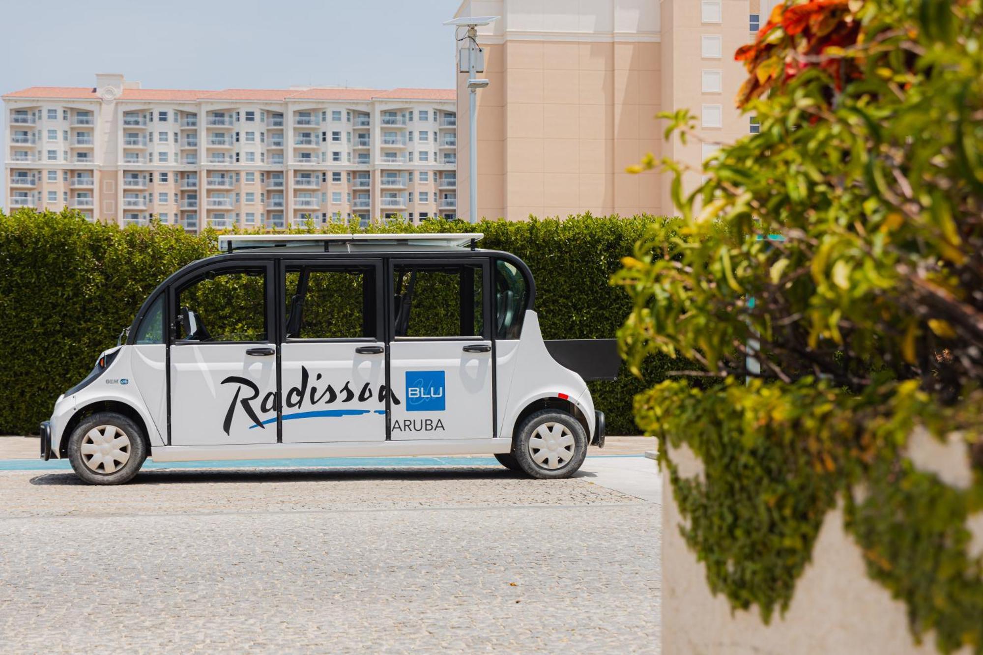 Radisson Blu Aruba Hotell Palm Beach Eksteriør bilde